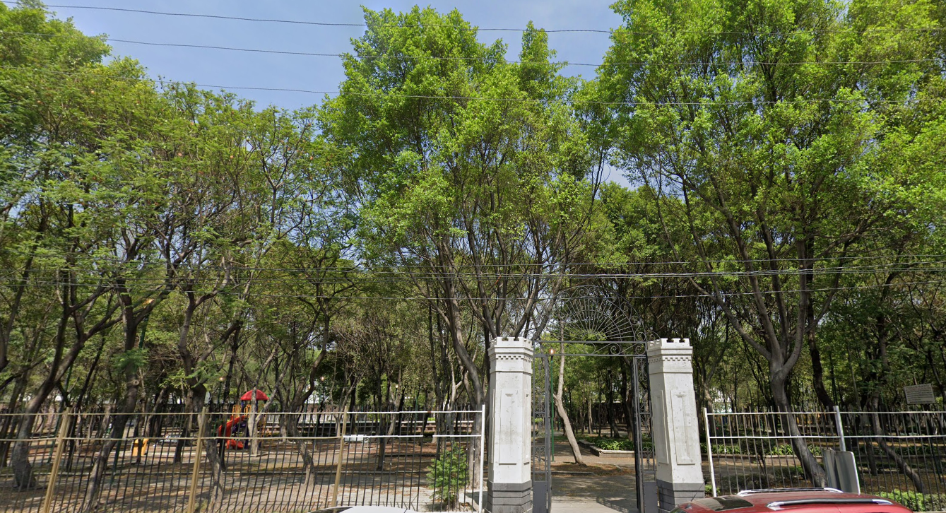 Jardín de Lecumberri o Alameda Ánfora