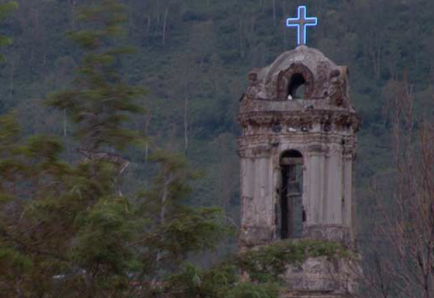 Santa Isabel Tola, Town, Church & Cemetery