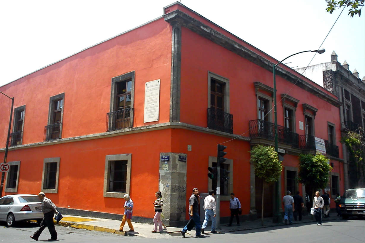 Biblioteca Josefina Lara Valdez
