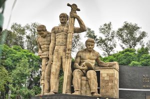 Monumento al Caminero: The Roadworkers Monument