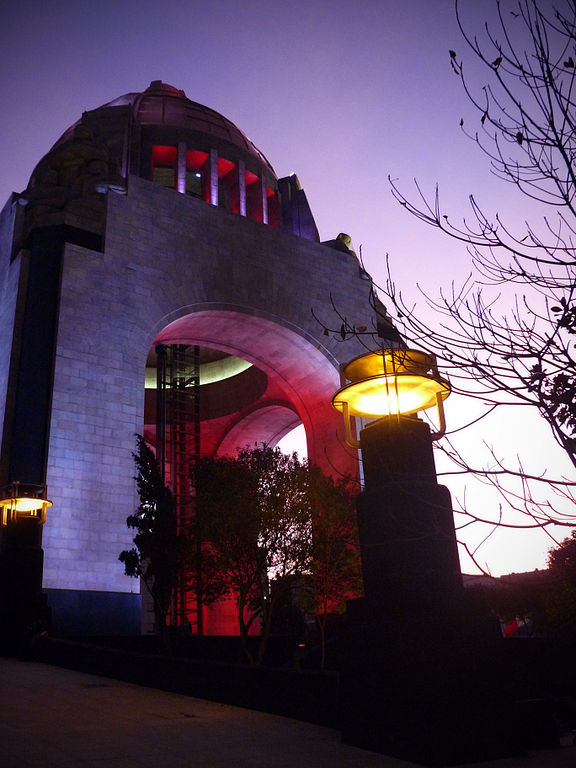 Monumento a la Revolución