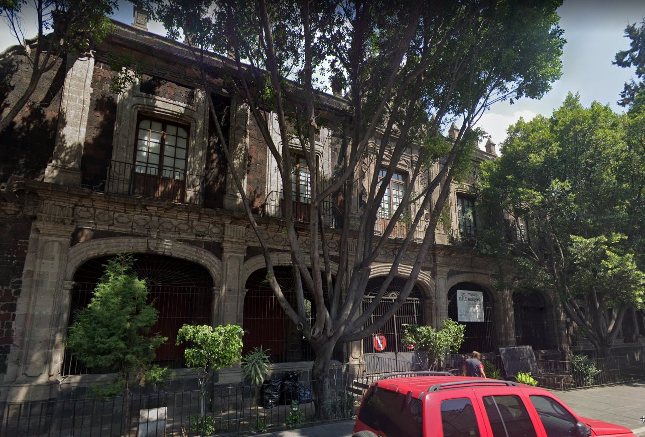 Museo Indígena (Antigua Aduana de Peralvillo)