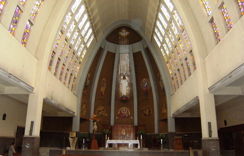 Cristo Rey, Portales