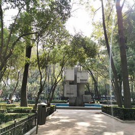 José Artigas Monument / Plaza Uruguay