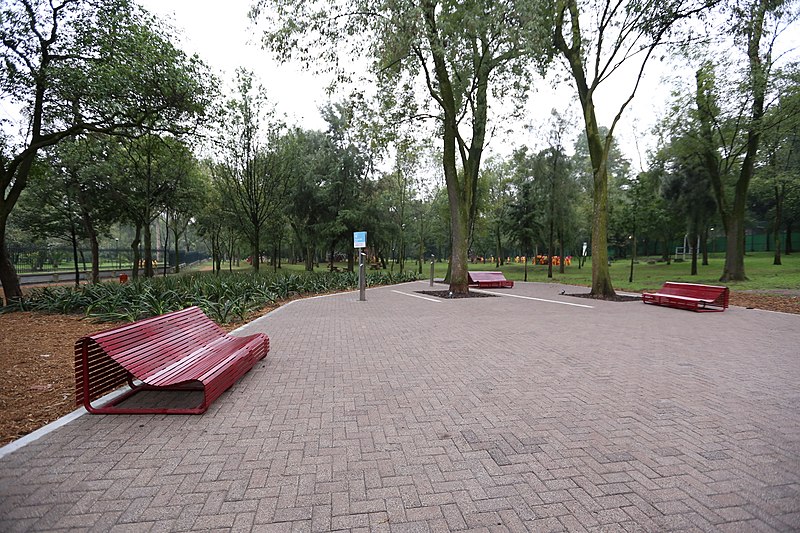 Parque infantil “La Hormiga”