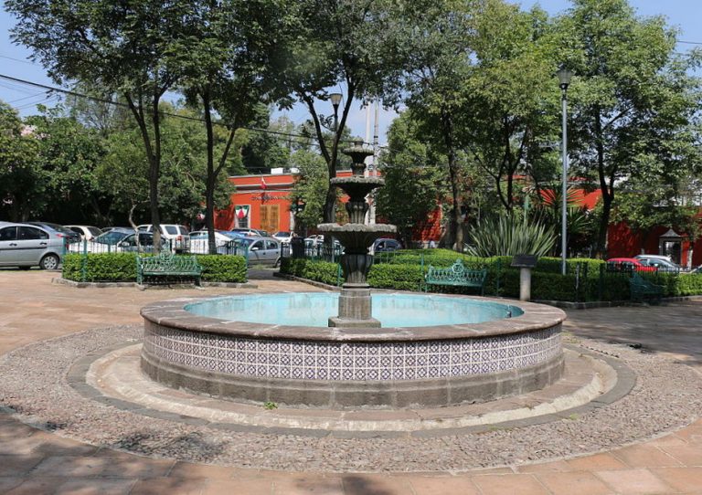 Plaza del Carmen, San Ángel