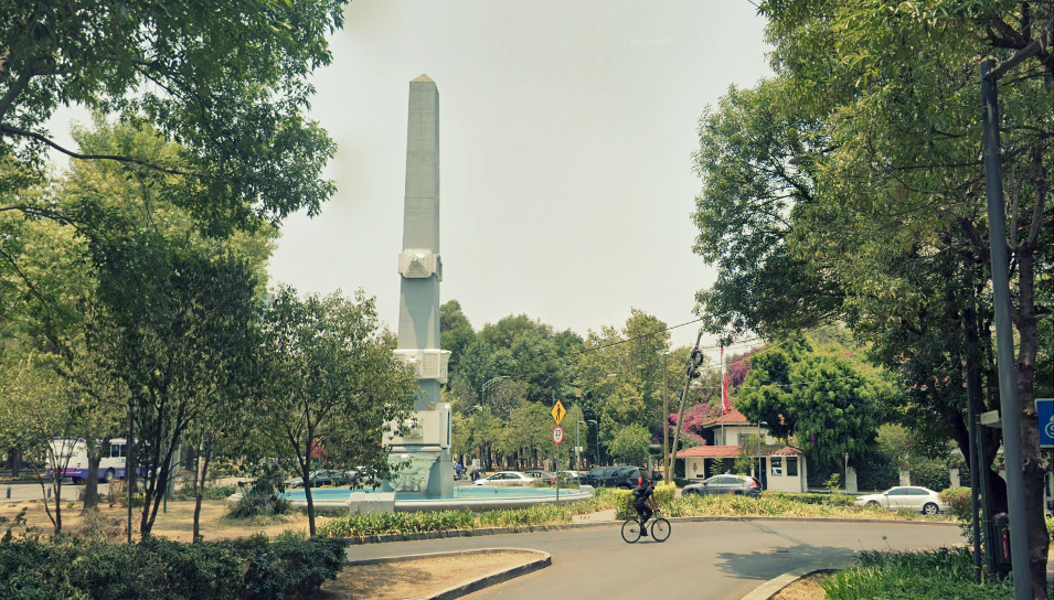 Simón Bolívar Obelisk, Reforma