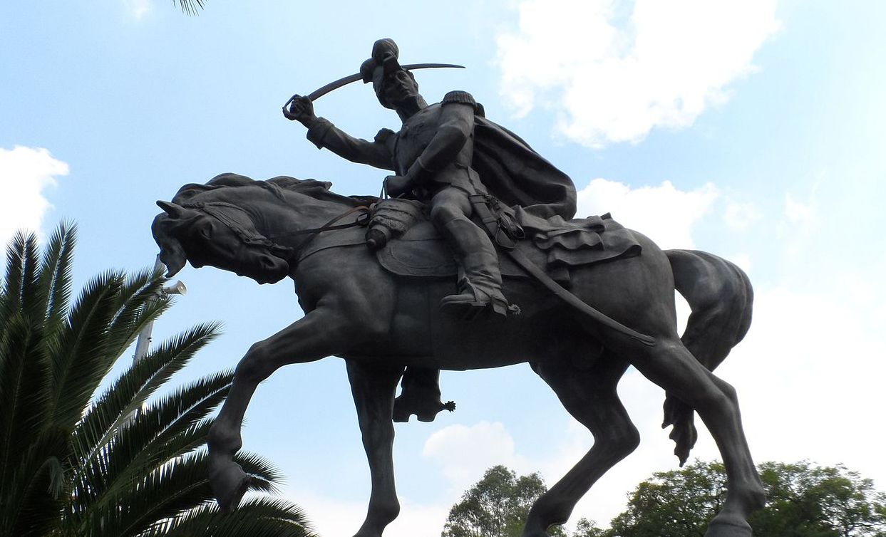 Mariscal Antonio José de Sucre Monument
