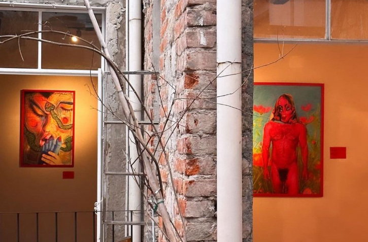 Revuelta Queer House